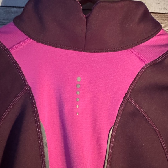 The North Face Purple and Pink 1/2-Zip Pullover Small. EUC - Picture 6 of 9